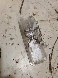 LUZ INTERNA PORTA MALA PEUGEOT 207 2008