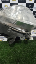 FAROL LADO ESQUERDO PICASSO 2005