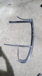 BORRACHA ACABAMENTO VIDRO DA CALHA DA PORTA T.E FLUENCE 2015