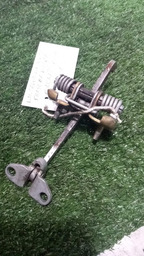 LIMITADOR DE PORTA TRASEIRA DIREITA XSARA PICASSO 2001 A 05