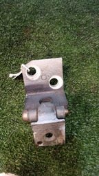 DOBRADIÇA DA PORTA DIANTEIRA DIREITA SARA PICASSO 2004