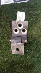 Dobradiça Da Porta Dianteira Direita Picasso 2004