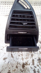 Difusor De Ar Lateral Esquerdo Citroen C4 Original