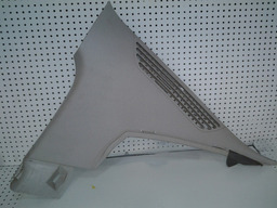 Acabamento Colun Traseira Direita Renault Megane Sedan 06 12