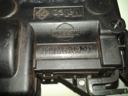 TRAVA DO TANQUE PORTINHOLA RENAULT MEGANE SEDAN 06 A 12