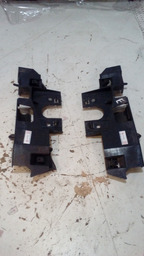 SUPORTE GUIA PARA CHOQUE ESQUERDO/DIREITO CLIO 2002 *UNIDADE