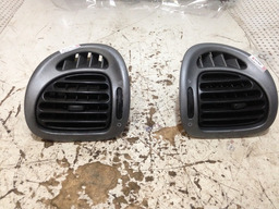 DIFUSOR AR CITROEN PICASSO 2003 VALOR UNITÁRIO  