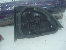 Lanterna Tampa Traseiro Esquerda Megane 2003 Pqn Avaria