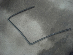 BORRACHA CANALETA VIDRO PORTA TRASEIRA ESQUERDA PEUGEOT 408