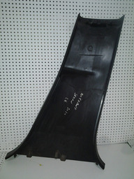 ACABAMENTO COLUNA CENTRAL ESQUERD RENAULT MEGANE SEDAN 06 12