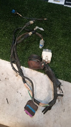 CHICOTE DE PORTA DIANTEIRO DIREITO XSARRA  PICASSO 2004