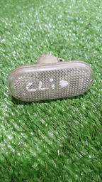 LANTERNA LATERAL DE SETA DO PARA LAMA RENAULT CLIO