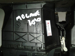 DIFUSOR CENTRAL PAINEL RENAULT MEGANE 06 A 12