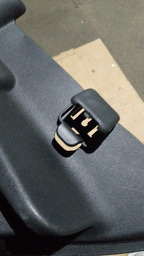 ACABAMENTO TRASEIRO ESQUERDO C4 PICASSO 2012