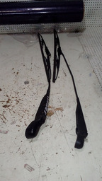 BRAÇOS LIMPADOR RENAULT CLIO UNIDADE