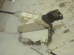 FECHADURA DIANTEIRA DIREITA PEUGEOT 408 2013