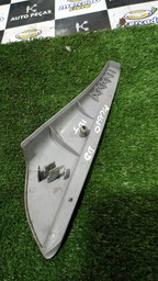 ACABAMENTO DO RETROVISOR DIANTEIRO DIREITO DO PICASSO 2005