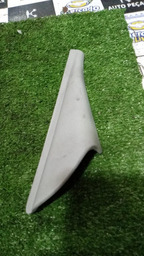 ACABAMENTO DO RETROVISOR DIANTEIRO DIREITO DO PICASSO 2005