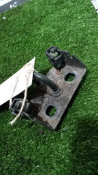 TRINCO DO PORTA-MALA DA PICASSO 2005