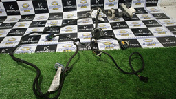 CHICOTE DA PORTA DIANTEIRA DIREITA C4 LOUNGE 2013