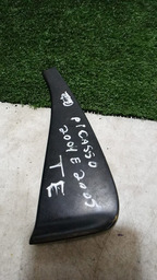 ACABAMENTO TRASEIRO ESQUERDO PICASSO 2004