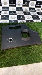 MOLDURA DA CAIXA DE FUSÍVEL MEGANE 2012 COM BURACO