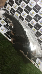 FAROL MANUAL CROMADO SEM LED L.E PEUGEOT 208 2012 A 2016