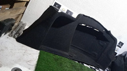 ACABAMENTO CARPETE LADO DIR DO PORTA-MALAS C4 PALLAS 2010