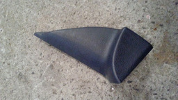 MOLDURA RETROVISOR DIANTEIRA ESQUERDA MEGANE 2005 *AVARIADA