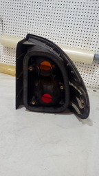 LANTERNA TRASEIRA ESQUERDA RENAULT LAGUNA