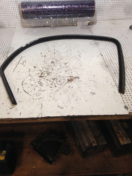 Borracha Canaleta Vidro Dianteira Esquerda Peugeot 207 2008