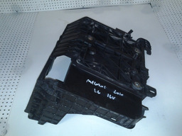 SUPORTE CAIXA DE BATERIA RENAULT MEGANE 2.0 16V 2006 A 2012