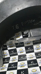 PARA BARRO TRASEIRO ESQUERDO PICASSO 2004 AVARIADO