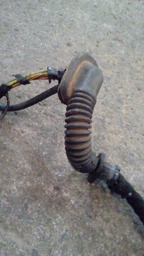 CHICOTE TAMPA DO PORTA MALAS CITROEN C4 ORIGINAL