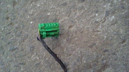 CHICOTE TAMPA DO PORTA MALAS CITROEN C4 ORIGINAL