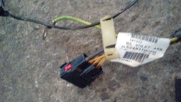 CHICOTE TAMPA DO PORTA MALAS CITROEN C4 ORIGINAL