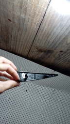 MOLDURA ACABAMENTO LATERAL DO SOM LADO DIREITO CITROEN C4