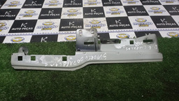Suporte Para Lama Dianteiro Esquerdo C4 Pallas 2012