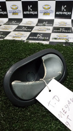 MAÇANETA INTERNA TRASEIRA DIREITA MEGANE GRAND TOUR 2012