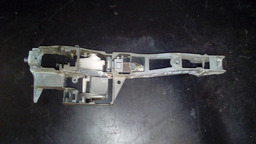 SUPORTE MACANETA EXTERNO TRASEIRO ESQUERDO C3 AIR CROSS 