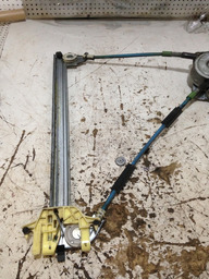 MAQUINA DE VIDRO ELÉTRICO TRASEIRA ESQUERDA PICASSO COM MOTO