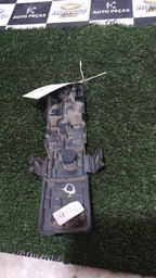 SOQUETE DA LANTERNA TRASEIRA LADO ESQUERDO PICASSO 2008