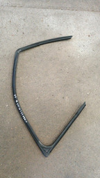 Borracha Da Calha Do Vidro Dianteira Esquerda C4 Cactus 2020