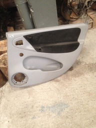 Forro De Porta Traseira Direita Xsara Picasso *unidade