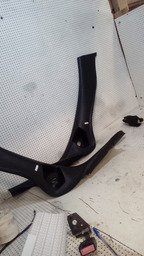 ACABAMENTO COLUNA INTERNA TRASEIRA 307 SEDAN 2007 A 2012 UNI