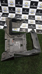 ACABAMENTO DO PAINEL E TAMPA CAIXA DE FUSÍVEL FLUENCE 2015