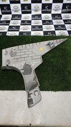ACABAMENTO DA COLUNA DO PORTA-MALA L.E RENAULT FLUENCE 2015