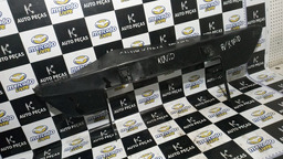 MOLDURA INFERIOR DO RADIADOR KWID 2018 COM DETALHES