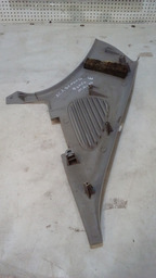 ACABAMENTO PORTA MALAS LADO ESQUERDO RENAULT MEGANE 03/05