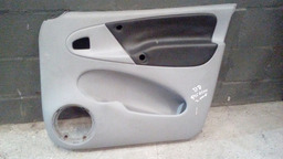 FORRO DE PORTA TRASEIRO DIREITO XSARA PICASSO 1.6 16V